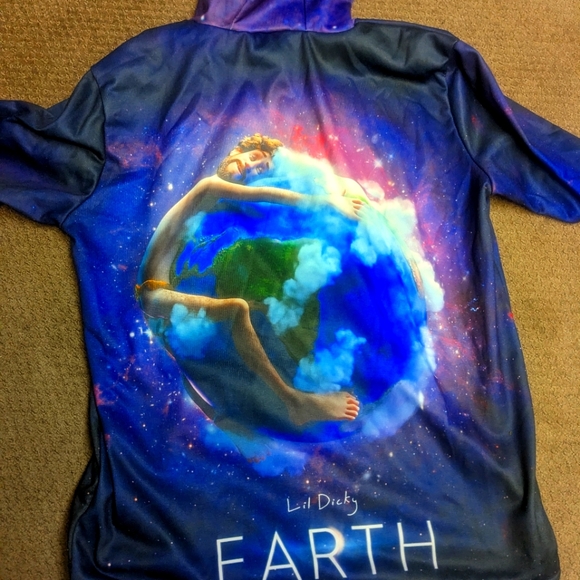 Lil Dicky EARTH concert Hoodie!! - Picture 3 of 4